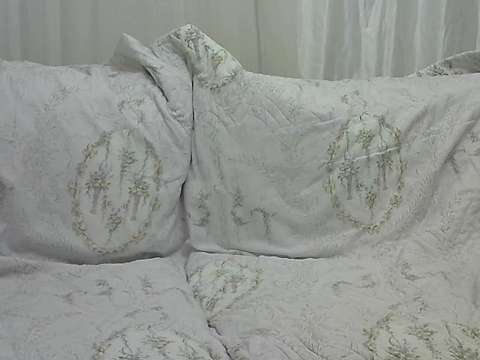 minikserce naked stripping on cam for live sex video chat