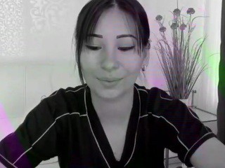 Missis-Di naked Live Sex Chat Room