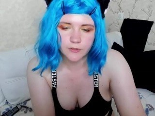 peteypiee naked Live Sex Chat Room