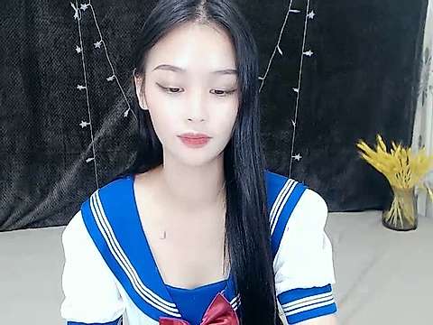 _Becky__ naked stripping on cam for live sex video chat