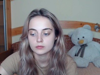 CarolineWest naked Live Sex Chat Room