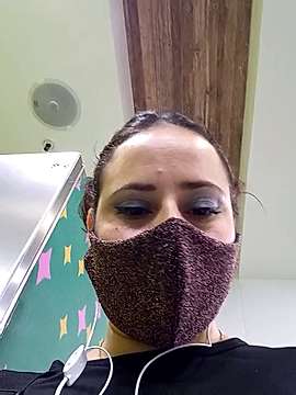 cataleya-queen naked stripping on cam for live sex video chat