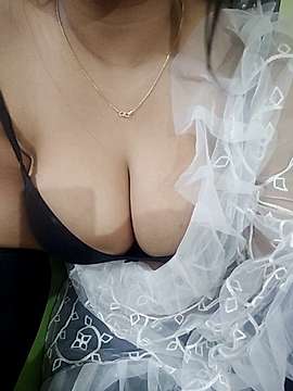 caya1989 naked stripping on cam for live sex video chat