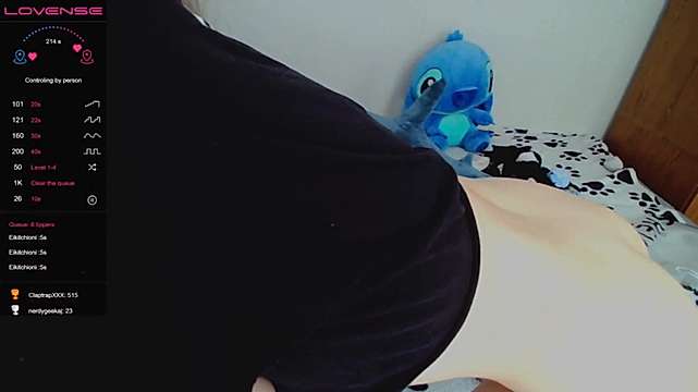 Chloe_Milk naked stripping on cam for live sex video chat