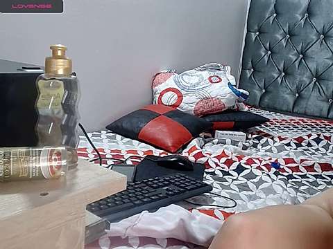 Dani_19sex naked stripping on cam for live sex video chat