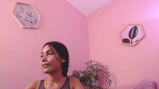 _dara_ naked stripping on cam for live sex video chat