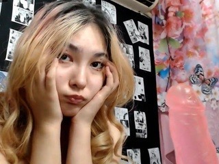 fendi-01 naked Live Sex Chat Room