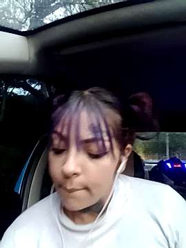 Hikary_dolls naked stripping on cam for live sex video chat