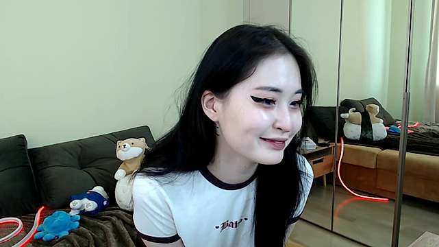 LienLotuss naked stripping on cam for live sex video chat