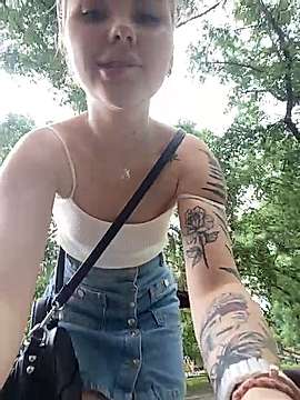 MiraSorvino naked stripping on cam for live sex video chat