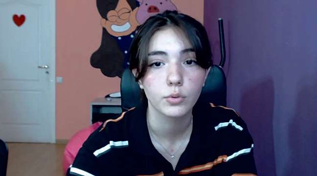 NaniKim naked stripping on cam for live sex video chat