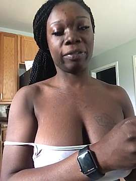 NettecatWet naked stripping on cam for live sex video chat