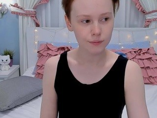 Nikki-Squirt naked Live Sex Chat Room