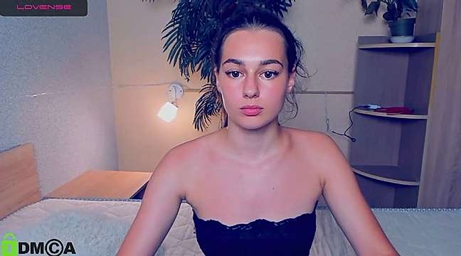 PowerEyess naked stripping on cam for live sex video chat