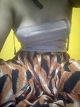 Saviah6969 naked stripping on cam for live sex video chat
