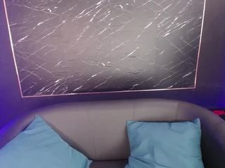 SnowWhiiite naked Live Sex Chat Room