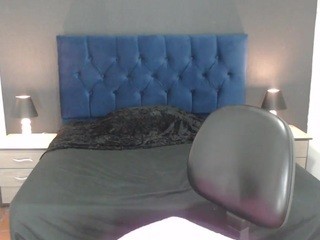 sofia-thompons naked Live Sex Chat Room