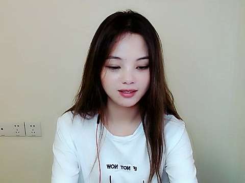 xiao-ke-ai naked stripping on cam for live sex video chat