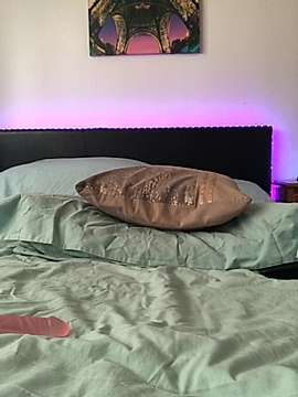 xKinkyChloex naked stripping on cam for live sex video chat