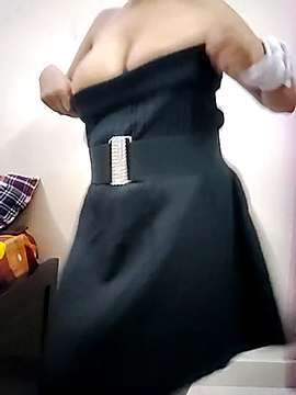 Yourtanyaa naked stripping on cam for live sex video chat