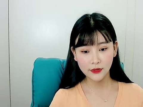 Bertha-Li naked stripping on cam for live sex video chat
