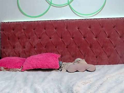 camilo_and_sandydirty naked stripping on cam for live sex video chat