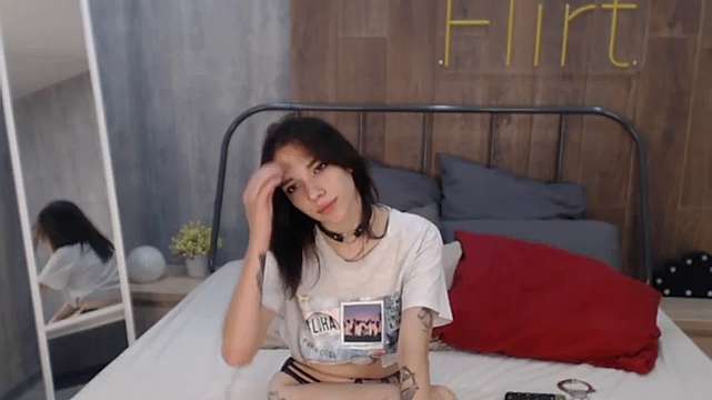 Chris_Cosmo naked stripping on cam for live sex video chat