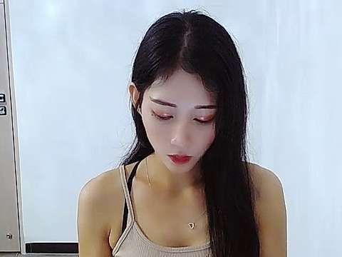 CN_girl naked stripping on cam for live sex video chat
