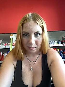 Fox_atHome naked stripping on cam for live sex video chat