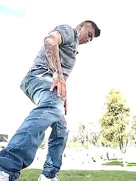 Gato_hotxx naked stripping on cam for live sex video chat