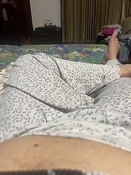 humsafar13 naked stripping on cam for live sex video chat