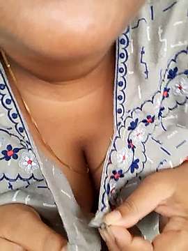 indian_housewife naked stripping on cam for live sex video chat