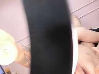 johnny_zusy naked stripping on cam for live sex video chat