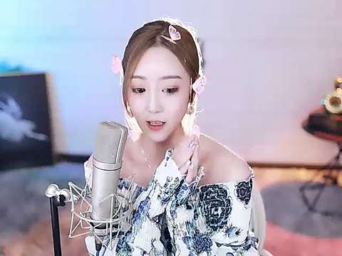 Mabel_baby naked stripping on cam for live sex video chat
