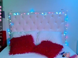 MAZIKEEN-SIX naked Live Sex Chat Room