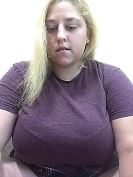 millaa_ naked stripping on cam for live sex video chat