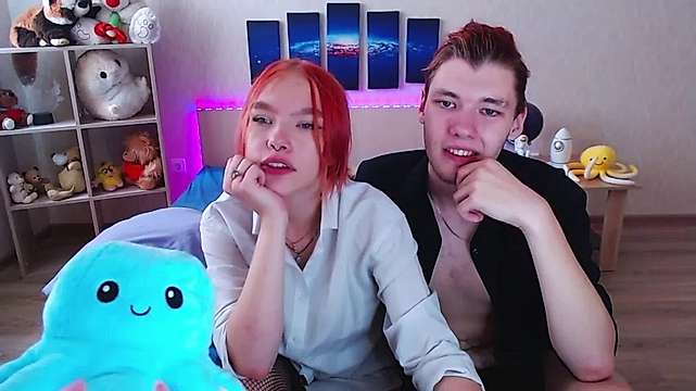 reasontovomit naked stripping on cam for live sex video chat