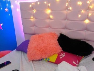 sofieLoren6 naked Live Sex Chat Room