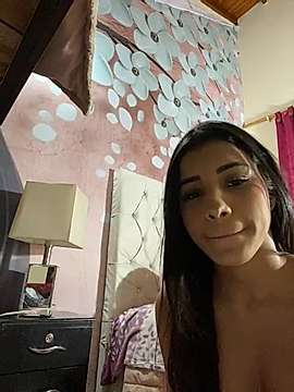 SweetMane_ naked stripping on cam for live sex video chat