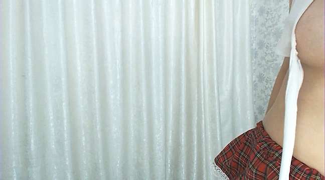 tihiro_haku naked stripping on cam for live sex video chat