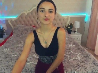 TinyGirll naked Live Sex Chat Room