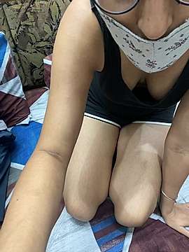 UrSoniya naked stripping on cam for live sex video chat