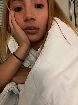 cum_27 naked stripping on cam for live sex video chat
