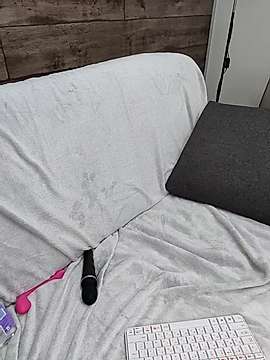 Dark_Aria naked stripping on cam for live sex video chat