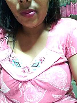indian_madhu naked stripping on cam for live sex video chat