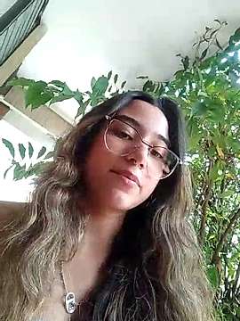 LilithRush naked stripping on cam for live sex video chat
