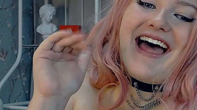 MelisaWill naked stripping on cam for live sex video chat