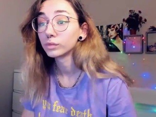 Netrina naked Live Sex Chat Room
