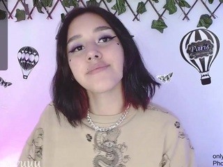 Sophie, ♥ naked Live Sex Chat Room