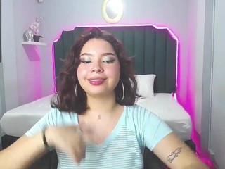 Sweet-Elle naked Live Sex Chat Room